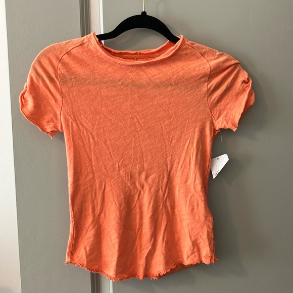 NWT Free People Be My Baby T-shirt Sz XS - Picture 2 of 8